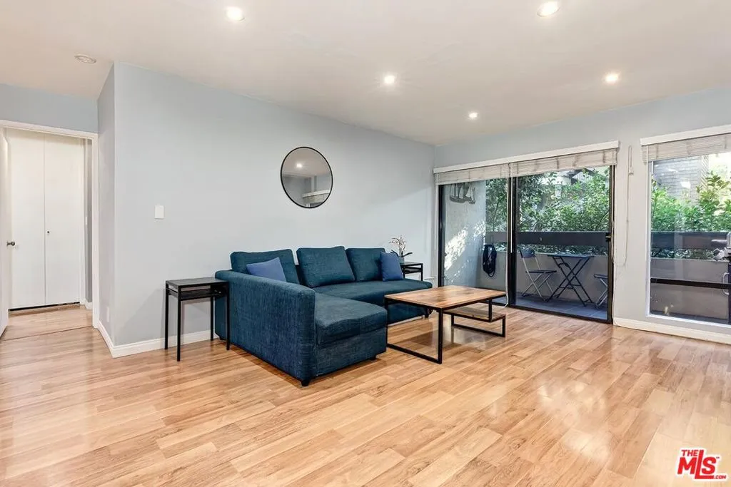 950 N Kings Road 139, West Hollywood, California 90069 home-pic-5